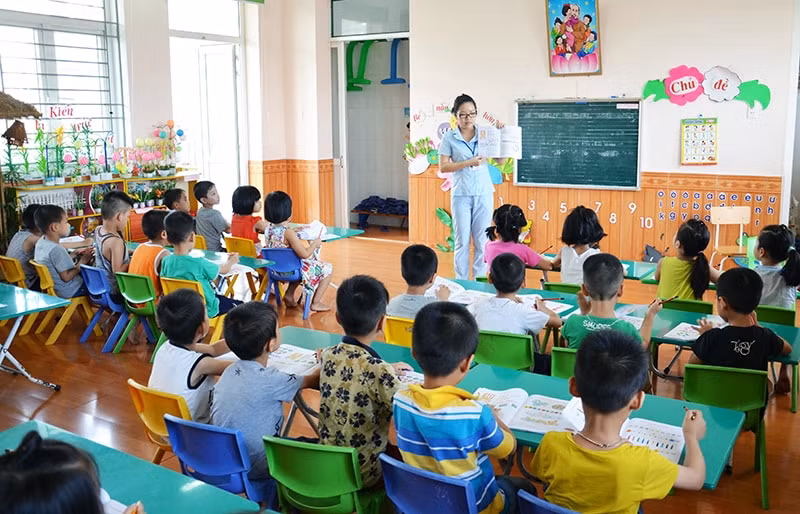 ba ria vung tau muon chi gan 100 ty dong ho tro hoc phi nam hoc 2024 2025 hinh 1