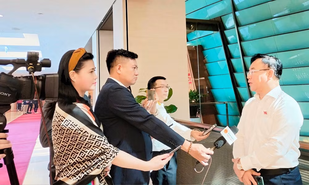 duong ray phap ly moi cho con tau bao chi viet nam hinh 4