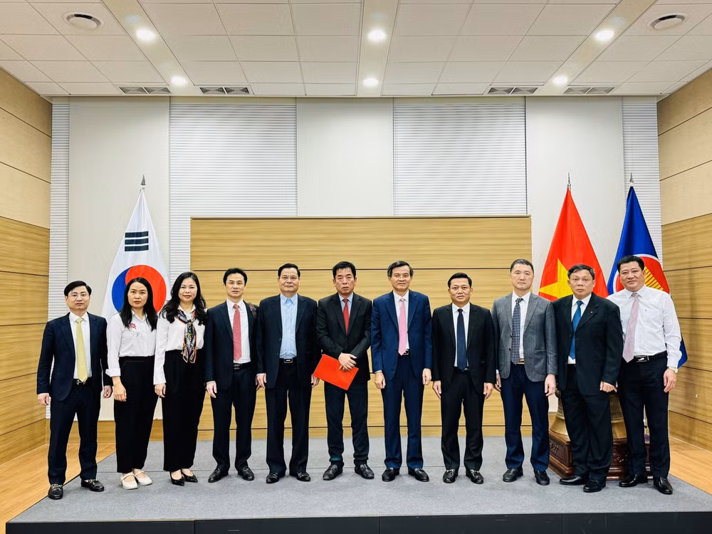 nang tam moi quan he giua ninh binh voi cac dia phuong va cac doanh nghiep han quoc hinh 1