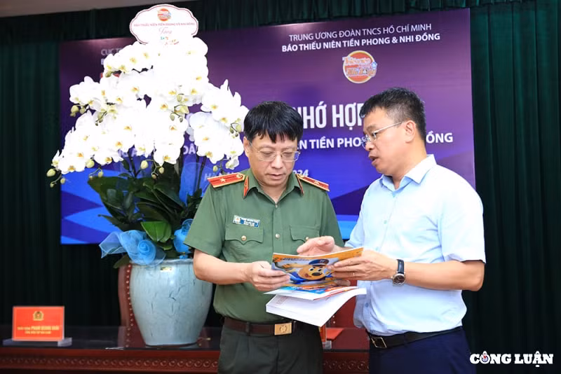 bao cong an nhan dan va bao thieu nien tien phong va nhi dong ky ket chuong trinh hop tac hinh 2