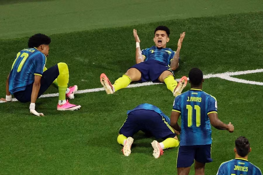Luis Diaz tỏa sáng, Colombia thắng thuyết phục Uzbekistan