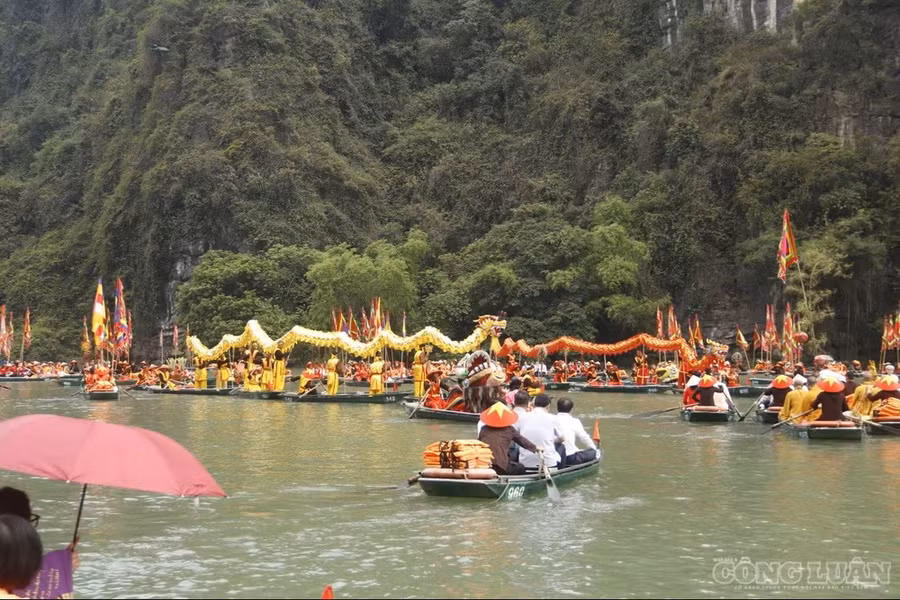 Ninh Bình xác minh thông tin nữ du khách chia sẻ chuyện tâm linh gây xôn xao mạng xã hội