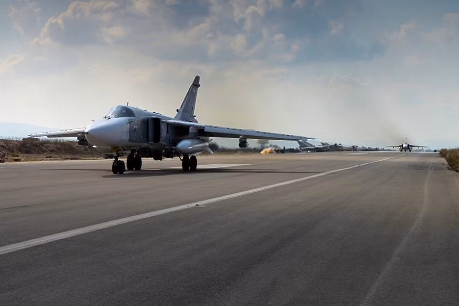 russian-military-aircraft-at-latakia-syria-1.jpg