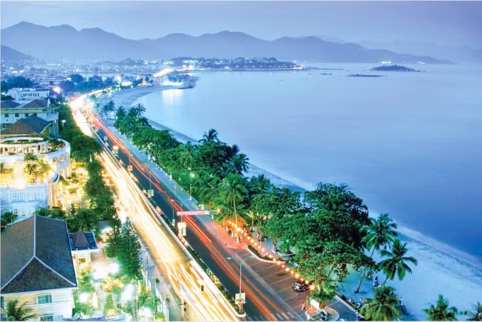 Cửa Lò ngày càng thu hút nhiều du khách.