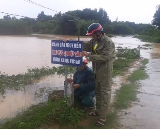 Nhiều địa phương đã cảnh báo vùng ngập lụt, lũ quét, sạt lở đất