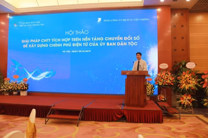 Ông Nguyễn Nam Long – Tổng Giám đốc VNPT VinaPhone.