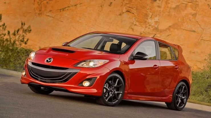 top mau xe hatchback cong suat manh gia duoi 1 ty dong nen so huu hien nay hinh 3