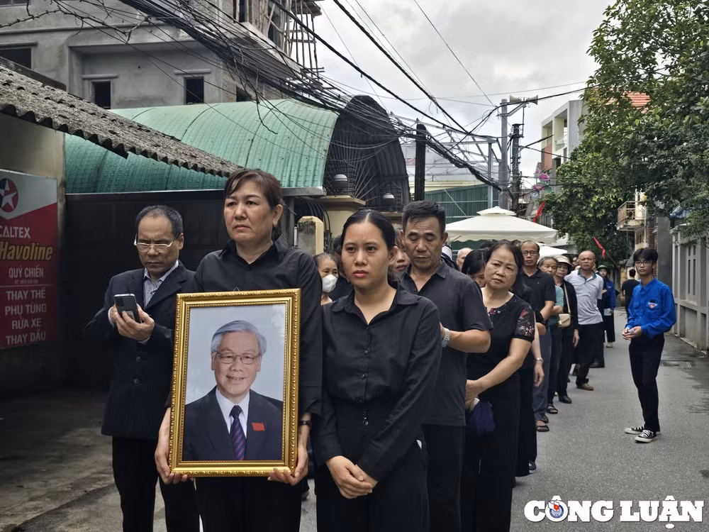 nguoi dan se duoc vao vieng tong bi thu nguyen phu trong tu 18h chieu nay hinh 2