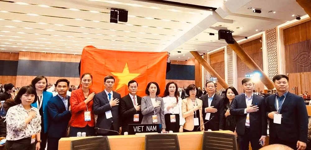 unesco dong thuan bao ton va phat trien di san hoang thanh thang long hinh 1