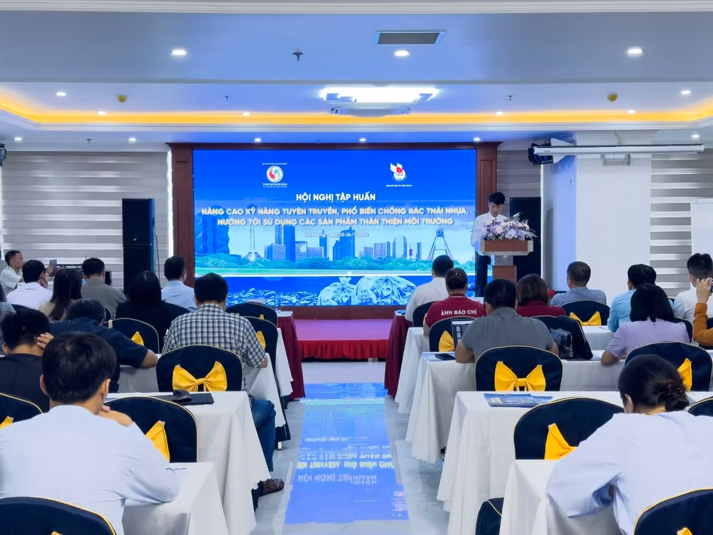 hoi nghi tap huan nang cao ky nang tuyen truyen pho bien chong rac thai nhua huong toi su dung cac san pham than thien moi truong hinh 1