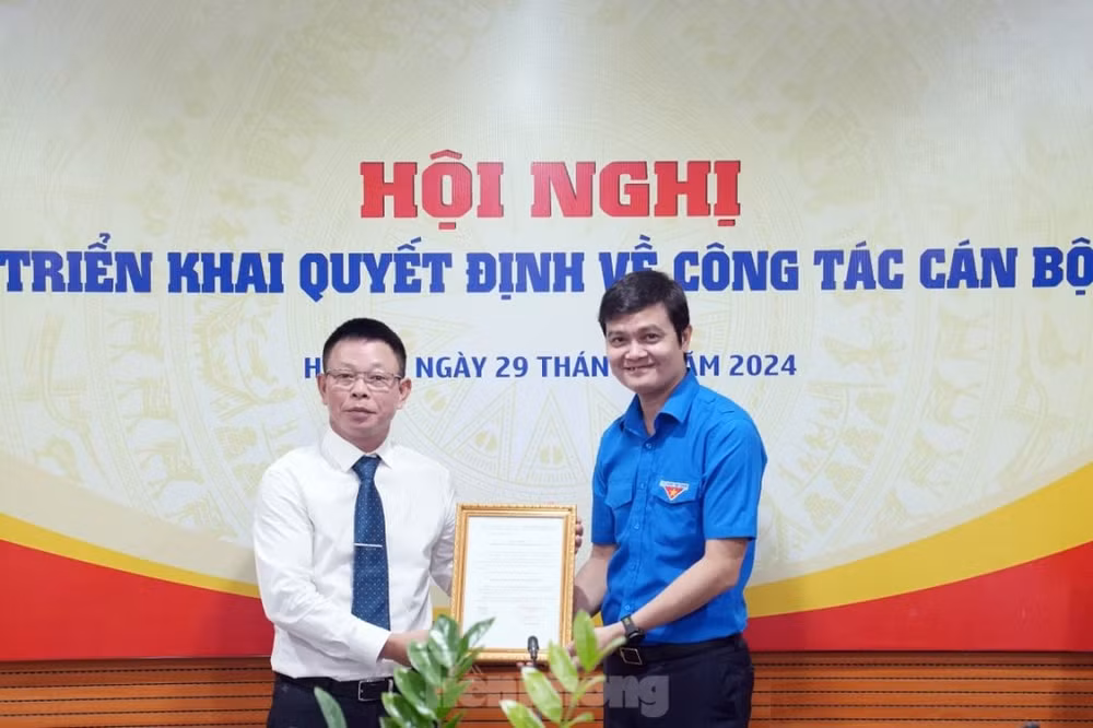 nha bao phung cong suong duoc chi dinh lam bi thu dang uy bao tien phong hinh 1
