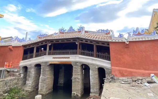 ve ngoai tuoi moi khac la cua chua cau hoi an gay nhieu tranh cai hinh 1