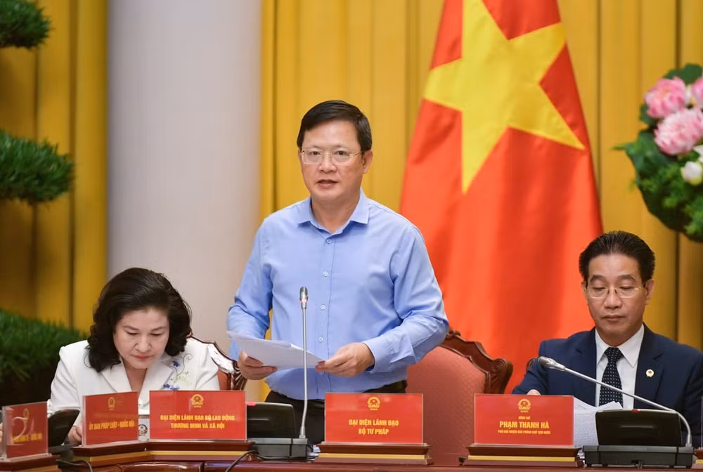 cong bo lenh cua chu tich nuoc ve luat thu do hinh 2