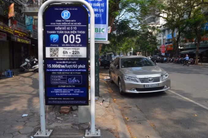 Nhu cầu về điểm đỗ xe tại Hà Nội, TP. Hồ Chí Minh là rất lớn nhưng khả năng đáp ứng thực tế còn hạn chế, việc áp dụng mô hình điểm đỗ xe thông minh iParking là phù hợp.