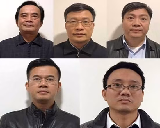 5 bị cáo Đoàn Ánh Sáng, Ngô Duy Chính, Nguyễn Xuân Giáp, Phạm Hồng Quang, Đặng Thanh Nam. Nguồn: baochinhphu.vn