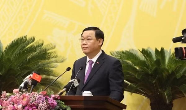 Bí thư Thành ủy Vương Đình Huệ phát biểu tại Kỳ họp