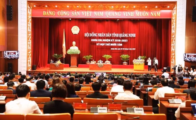 Quang cảnh Kỳ họp thứ 18, HĐND tỉnh khóa XIII. Ảnh: Sở TTTT Quảng Ninh.