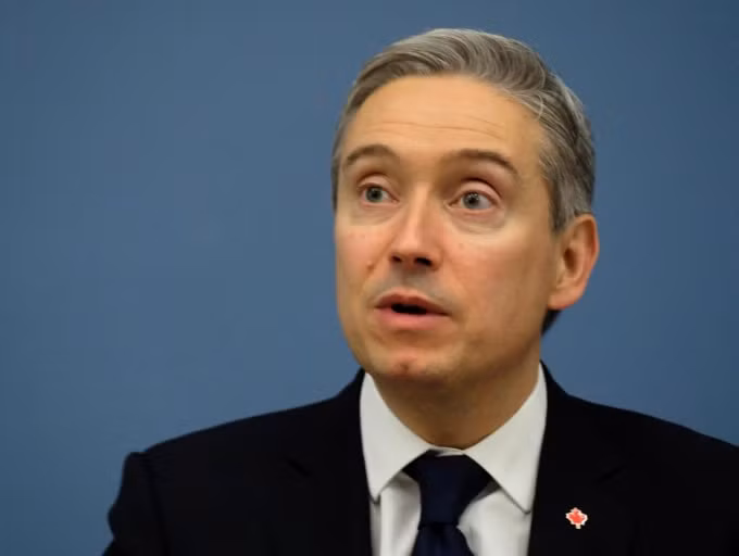 Ngoại trưởng Canada Francois-Philippe Champagne. Ảnh: Reuters