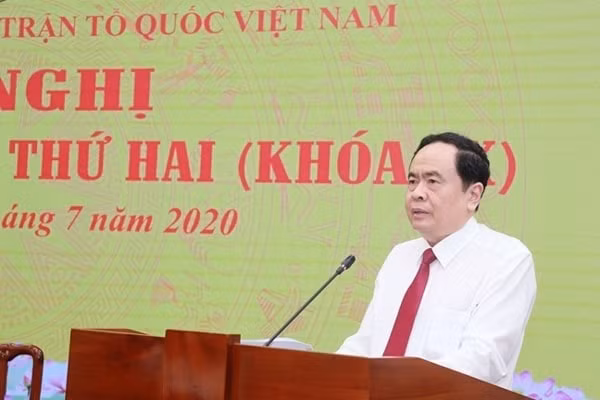 Bí thư Trung ương Đảng, Chủ tịch UBTƯ MTTQ Việt Nam Trần Thanh Mẫn phát biểu tại Hội nghị. Ảnh: tapchimattran.vn