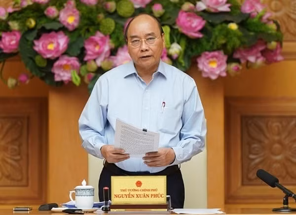 Thủ tướng Nguyễn Xuân Phúc phát biểu tại cuộc họp. Ảnh: VGP