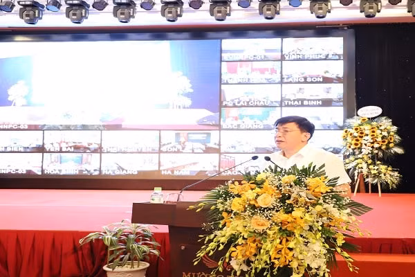 Ông Lê Văn Trang - Phó tổng Giám đốc Tổng công ty Điện lực miền Bắc.