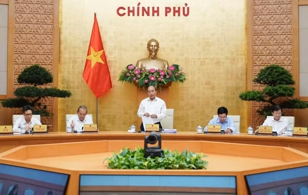 Thủ tướng Nguyễn Xuân Phúc đã chủ trì phiên họp Chính phủ thường kỳ tháng 6/2020, chiều 2/7. Ảnh: VGP