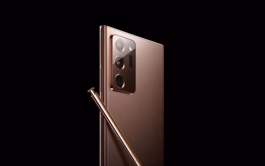 Thiết bị này có hệ thống camera với ống kính zoom và thiết kế khá giống với Galaxy S20 Ultra phát hành đầu năm nay.