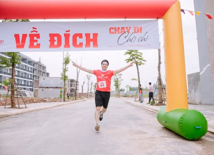 Vỡ òa trước những màn về đích ngoạn mục của các VĐV TMS Group.