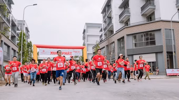 Sắc đỏ nhuộm màu tại Khu đô thị TMS Grand City Phuc Yen.