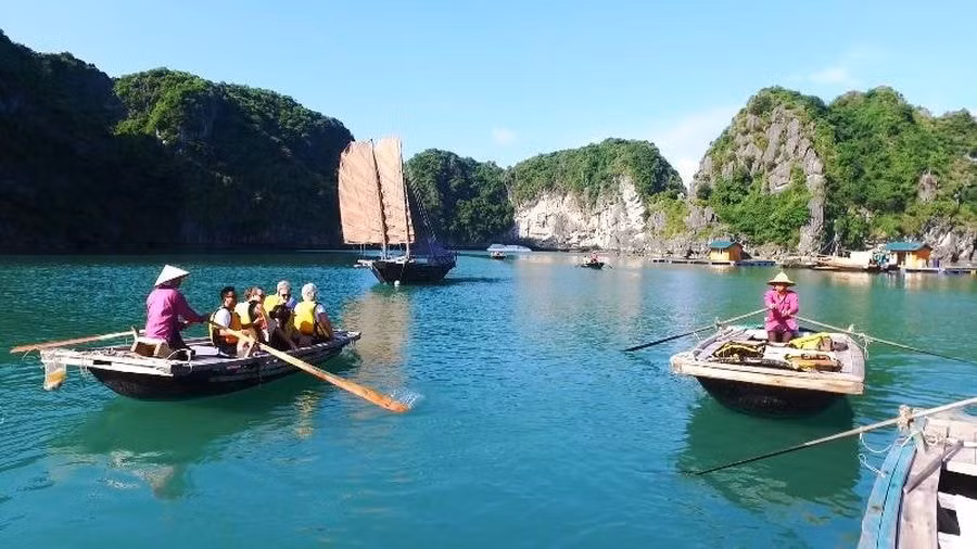 quang ninh san sang cho mua cao diem du lich he hinh 1