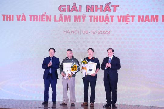 Trao giải cuộc thi và triển lãm Mỹ thuật Việt Nam năm 2023