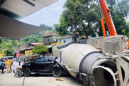 Thêm 1 nạn nhân tử vong trong vụ tai nạn liên hoàn trên quốc lộ 4D