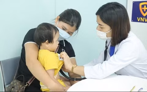 Báo Tuổi Trẻ tổ chức cuộc thi viết "Tiêm ngừa - Chuyện chưa kể"