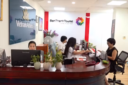Lượng khách đặt vé du lịch hè "nóng dần"