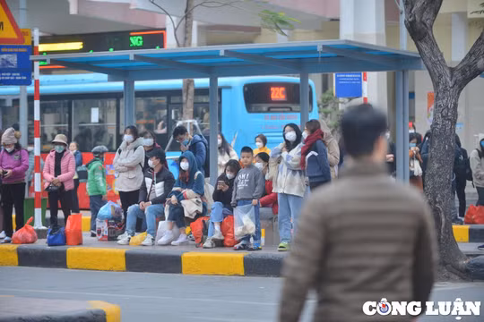 Vận tải tăng trưởng, tai nạn giao thông giảm trong tháng 1/2023