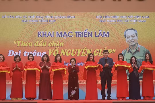 Triển lãm chuyên đề ‘Theo dấu chân Đại tướng Võ Nguyên Giáp’
