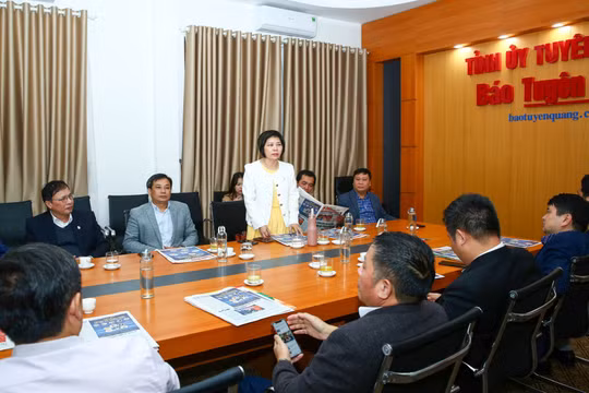 Hội Nhà báo Việt Nam làm việc với Hội Nhà báo Tuyên Quang về nâng cao vai trò, chất lượng hoạt động báo chí