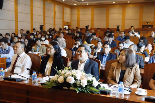 Báo Nông thôn Ngày nay phát động Cuộc thi viết Ký ức Hà Nội lần thứ II