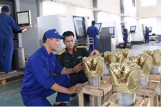 Doanh nghiệp trực tiếp phục vụ quốc phòng, an ninh được ưu đãi tiền thuê đất, tiền sử dụng đất