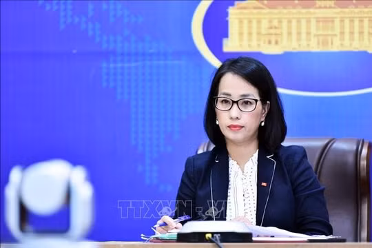 Việt Nam và nhiều nước khác phản đối mọi yêu sách của Trung Quốc ở Biển Đông dựa trên đường đứt đoạn