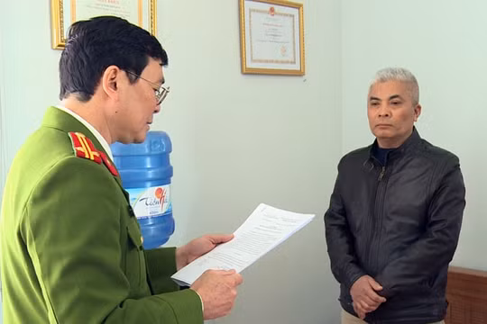 Bắt Giám đốc và nhiều đăng kiểm viên tại Chi Cục đăng kiểm 11 Thái Bình