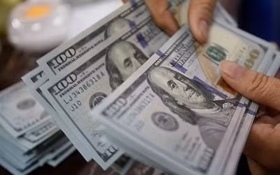 Đồng USD giảm sốc đầu tuần