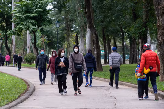 Công viên Thống Nhất: Nhiều tín hiệu tích cực sau hơn tháng dỡ rào, dừng thu phí