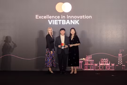 Vietbank là ngân hàng đầu tiên hoàn thành dự án thanh toán và phát hành thẻ Mastercard thời gian ngắn nhất Việt Nam