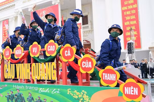 Ninh Bình: 1.300 thanh niên ưu tú lên đường nhập ngũ