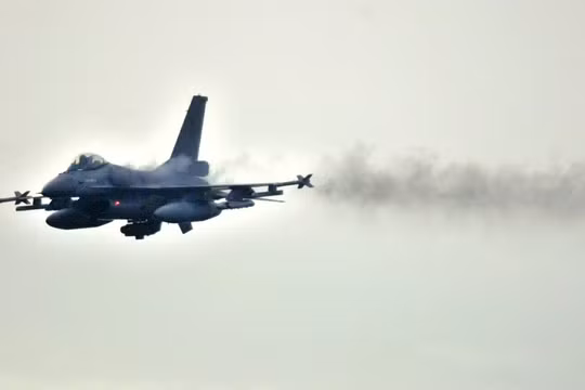 UAV Thổ Nhĩ Kỳ bị F-16 bắn hạ khi đang tiếp cận quân đội Mỹ ở Syria