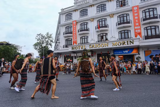 Độc đáo lễ hội quảng diễn đường phố tại Festival nghề truyền thống Huế 2023
