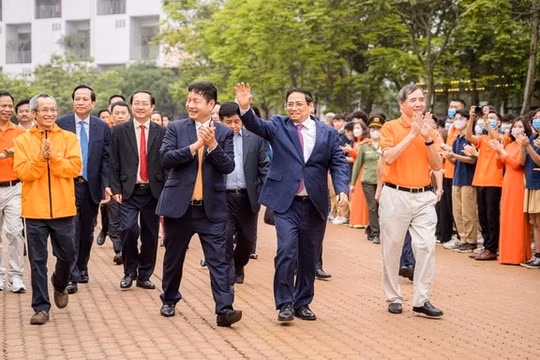 Tạo điều kiện thuận lợi thành lập và phát triển các trường đại học số