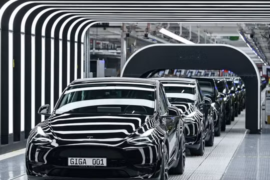 Tesla không còn xe Model Y để bán cho khách hàng Mỹ trong quý đầu năm