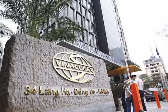 Vinaconex (VCG) mua lại 1.400 tỷ trái phiếu trước hạn, liên tục thoái vốn khỏi các công ty con